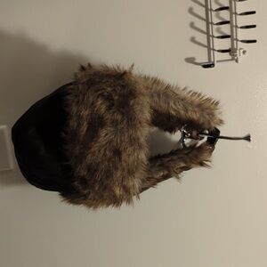 Size L/XL earflap hat